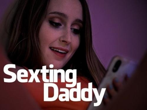 Laney Grey - Sexting Daddy [2021 | FullHD]