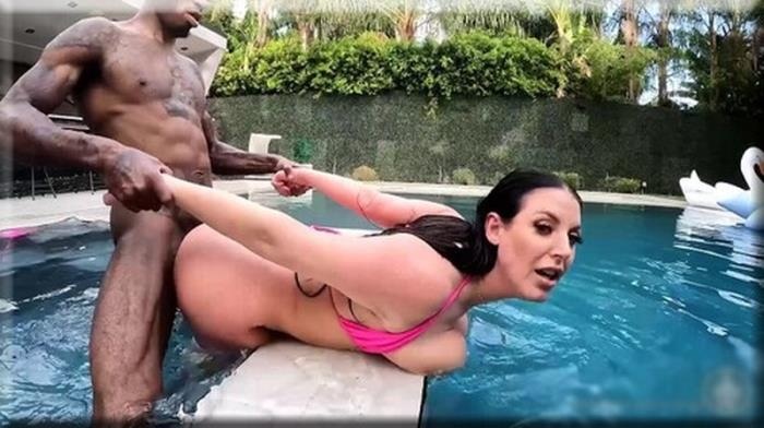 700px x 392px - Online Sex Angela White - Hot Tub Hookup with wewantpressure [2021 | SD]  Video in HD