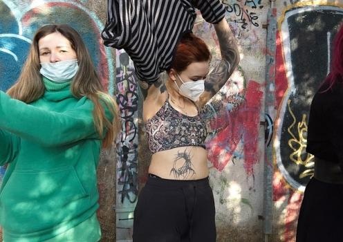 Cheri, Josie Fresh, Poppy - Spray Paint Graffiti Girls Cheri Josie Poppy Dancing And Tagging [2023 | FullHD]