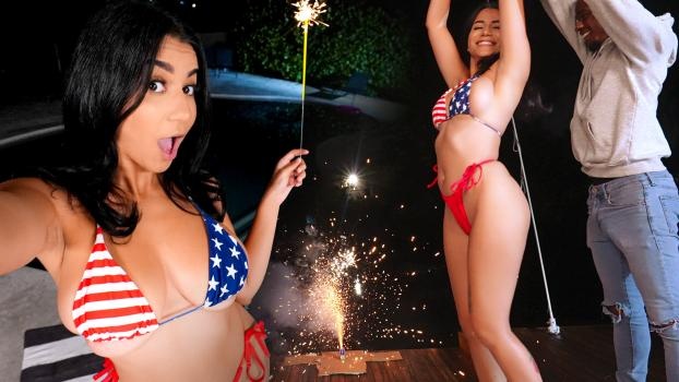 Roxie Sinner - Hurry Home, See The Fireworks! [2023 | FullHD]